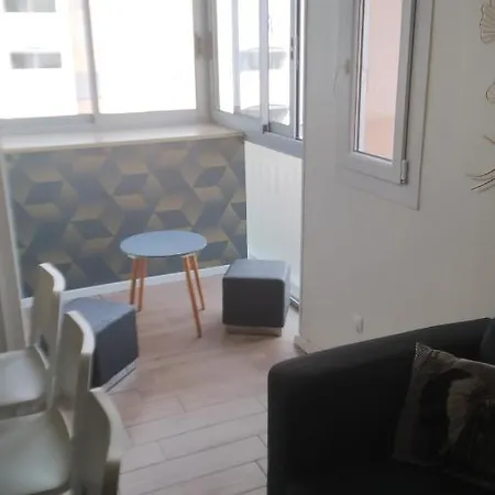 T3 Duplex, Centre Port, Clim, Garage, Piscine Агд