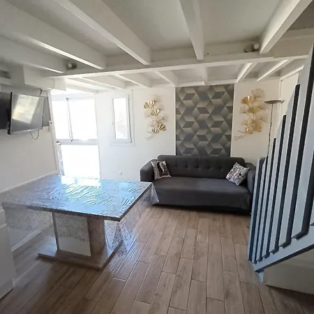 T3 Duplex, Centre Port, Clim, Garage, Piscine *