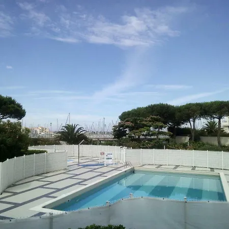 Апартаменти T3 Duplex, Centre Port, Clim, Garage, Piscine