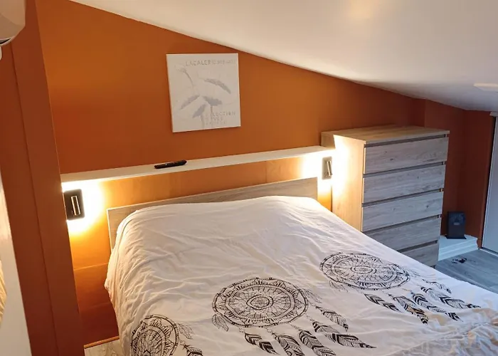 T3 Duplex, Centre Port, Clim, Garage, Piscine * Agde