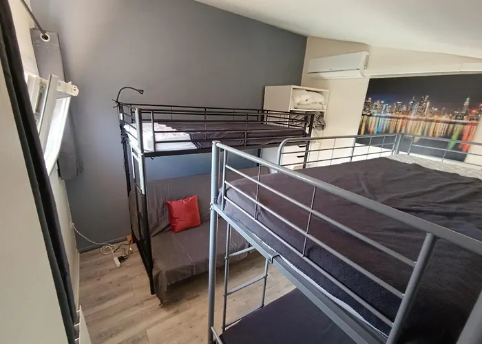 T3 Duplex, Centre Port, Clim, Garage, Piscine * Agde